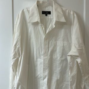 Men’s Nicole Miller dress shirt.